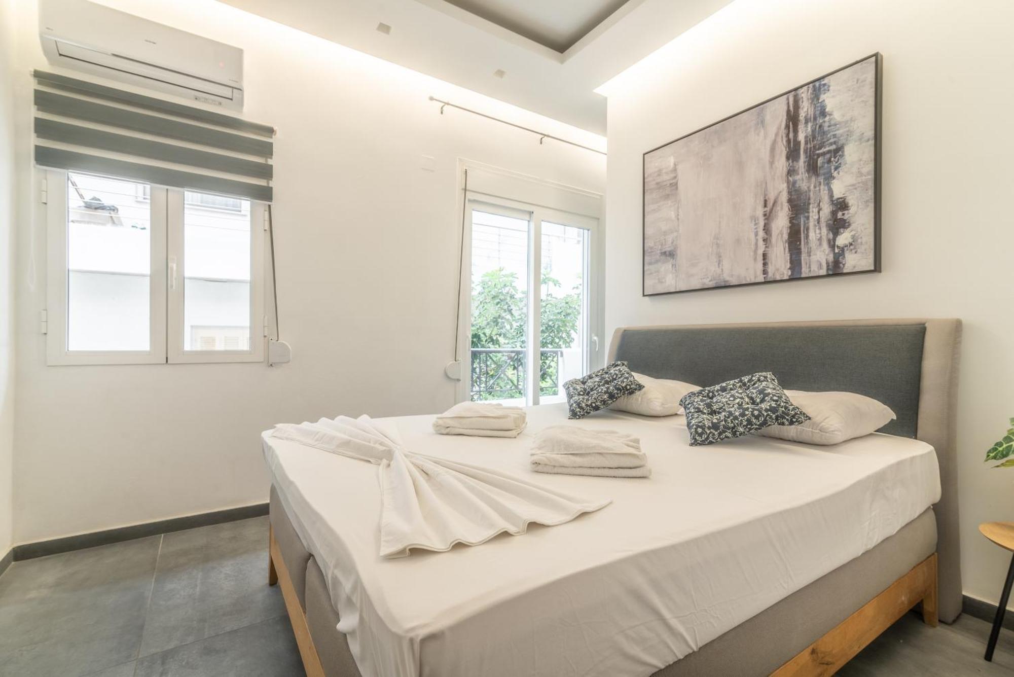 Misty Grey Apartment Near City Centre Heraklion  Екстер'єр фото