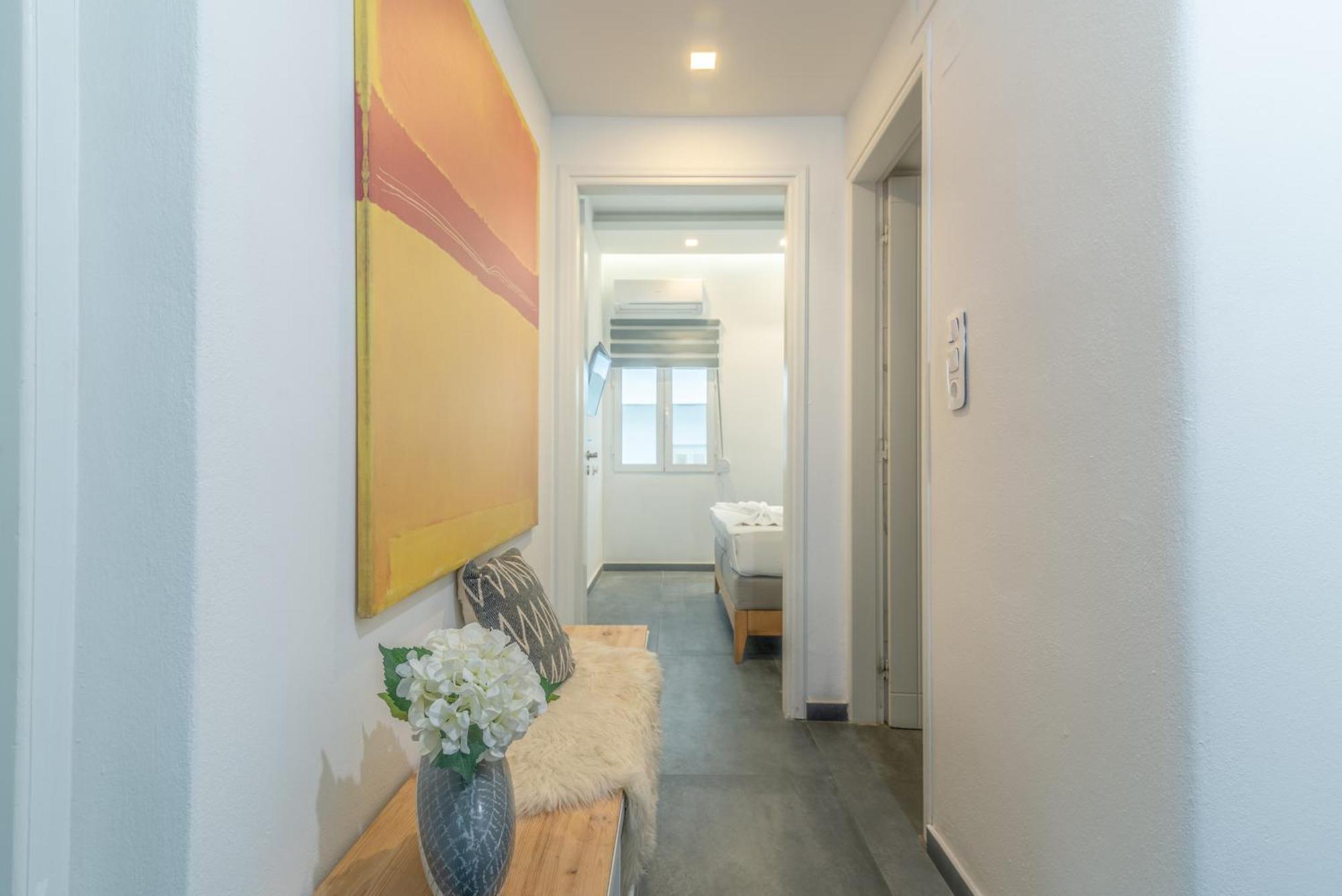 Misty Grey Apartment Near City Centre Heraklion  Екстер'єр фото